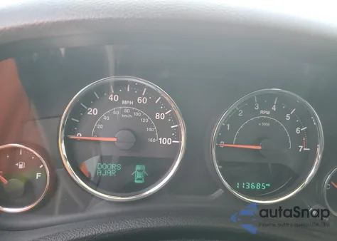 2016 Jeep Wrangler Unlimited Sport z USA, uszkodzony, nr VIN 1C4BJWDG2GL179926